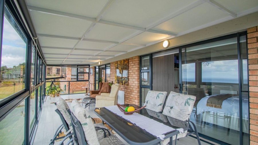 4 Bedroom Property for Sale in Dana Bay Western Cape